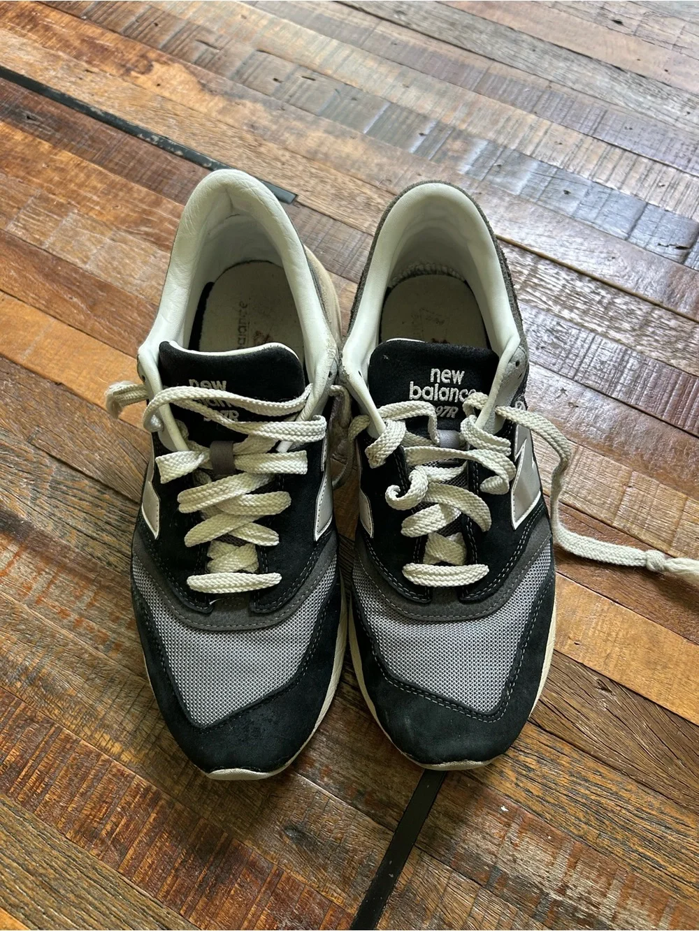New Balance 997R Black Shadow Grey. U997RHC.